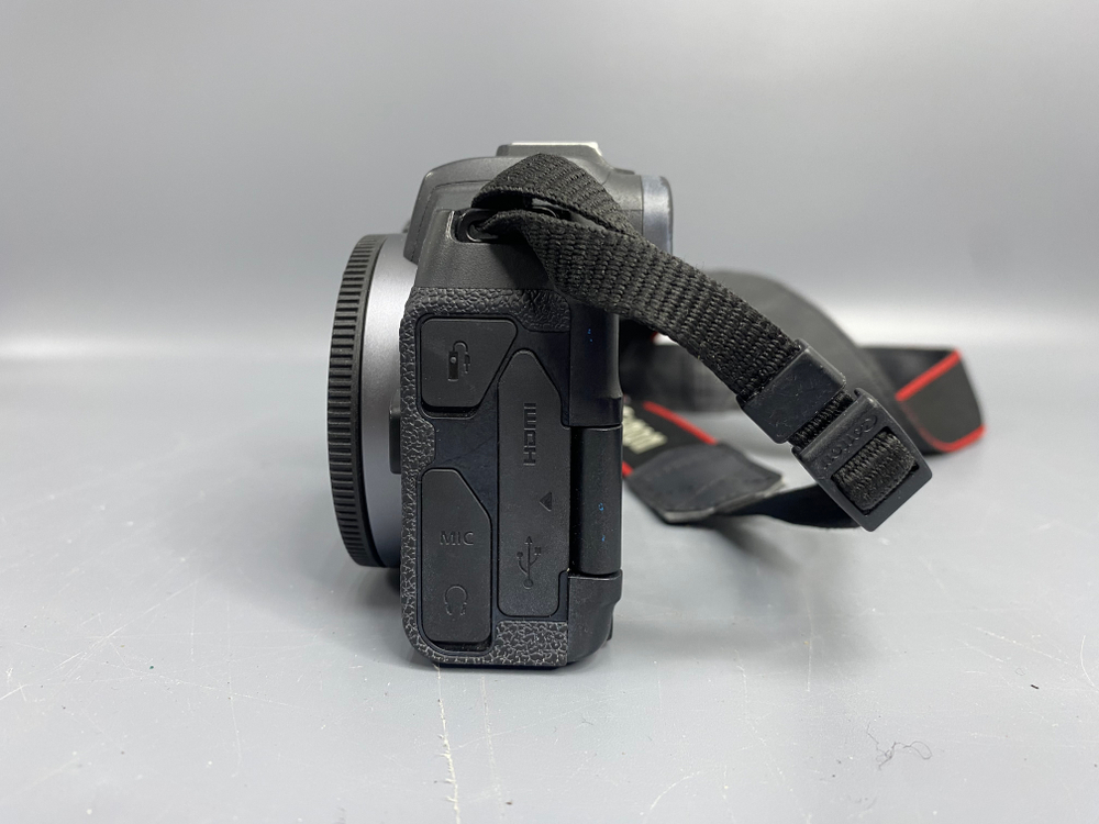 Canon EOS RP