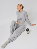 Лонгслив базовый оверсайз из вискозы