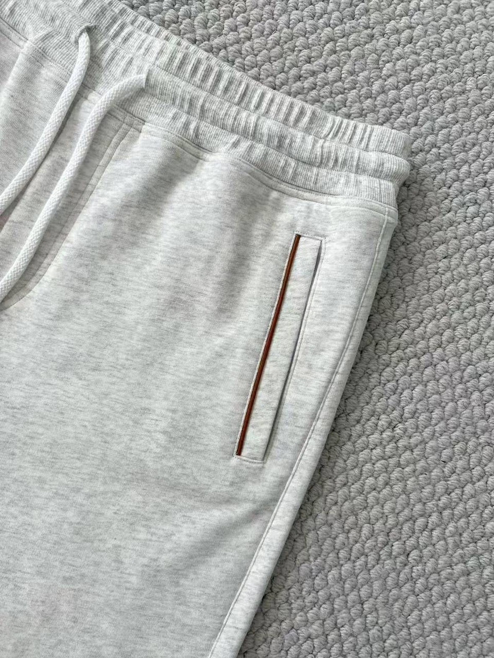 Летний костюм Brunello Cucinelli