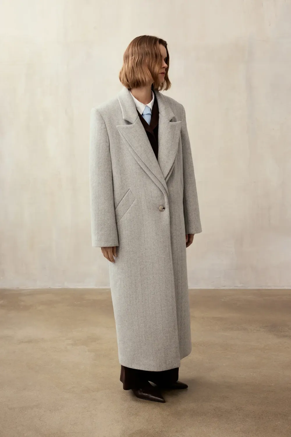 Пальто с двойными лацканами (((Двойные стандарты))), серое