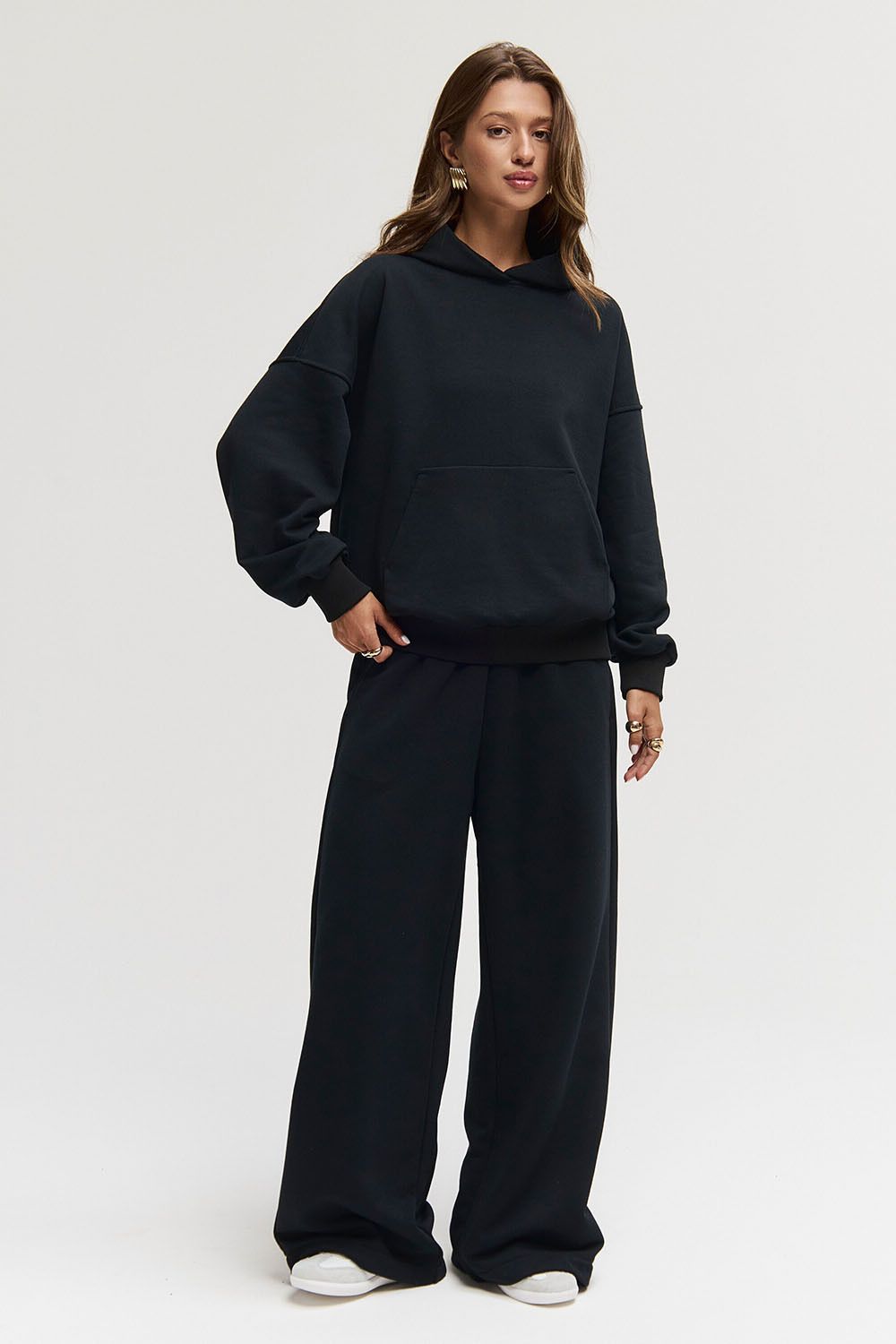 Худи свободного кроя из премиум футера черного цвета