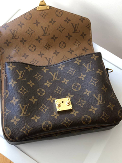 Сумка Louis Vuitton POCHETTE METIS