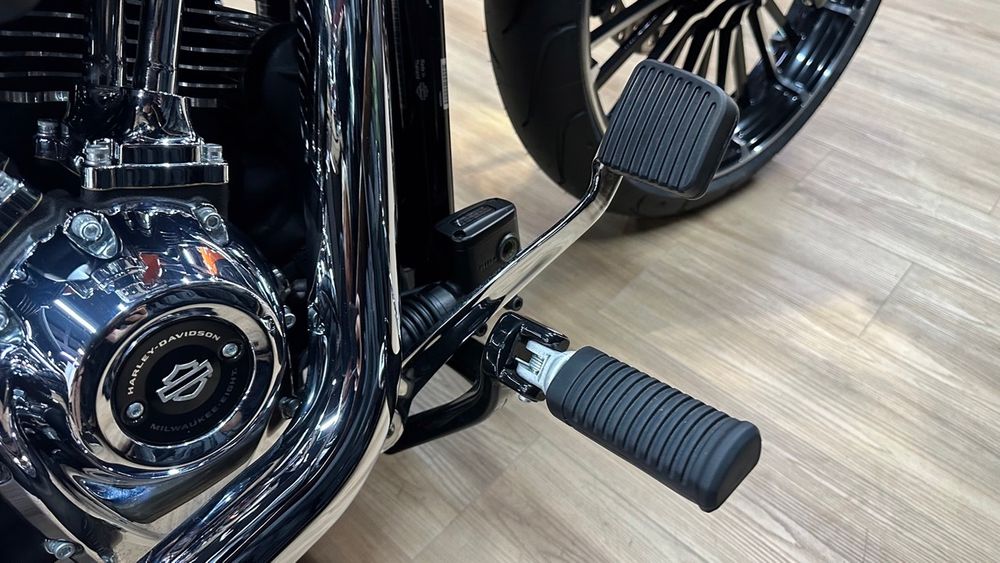 Breakout 117 Orange, 2023 Пробег: 0 км