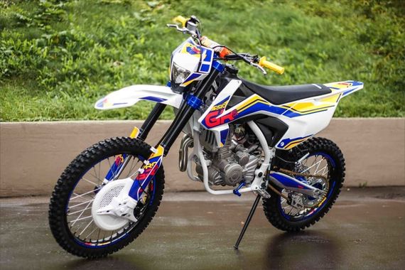Мотоцикл кроссовый эндуро GR2 300 Pro (ВОД. ОХЛ. ZS174MN) 21/18 (2020 Г.)