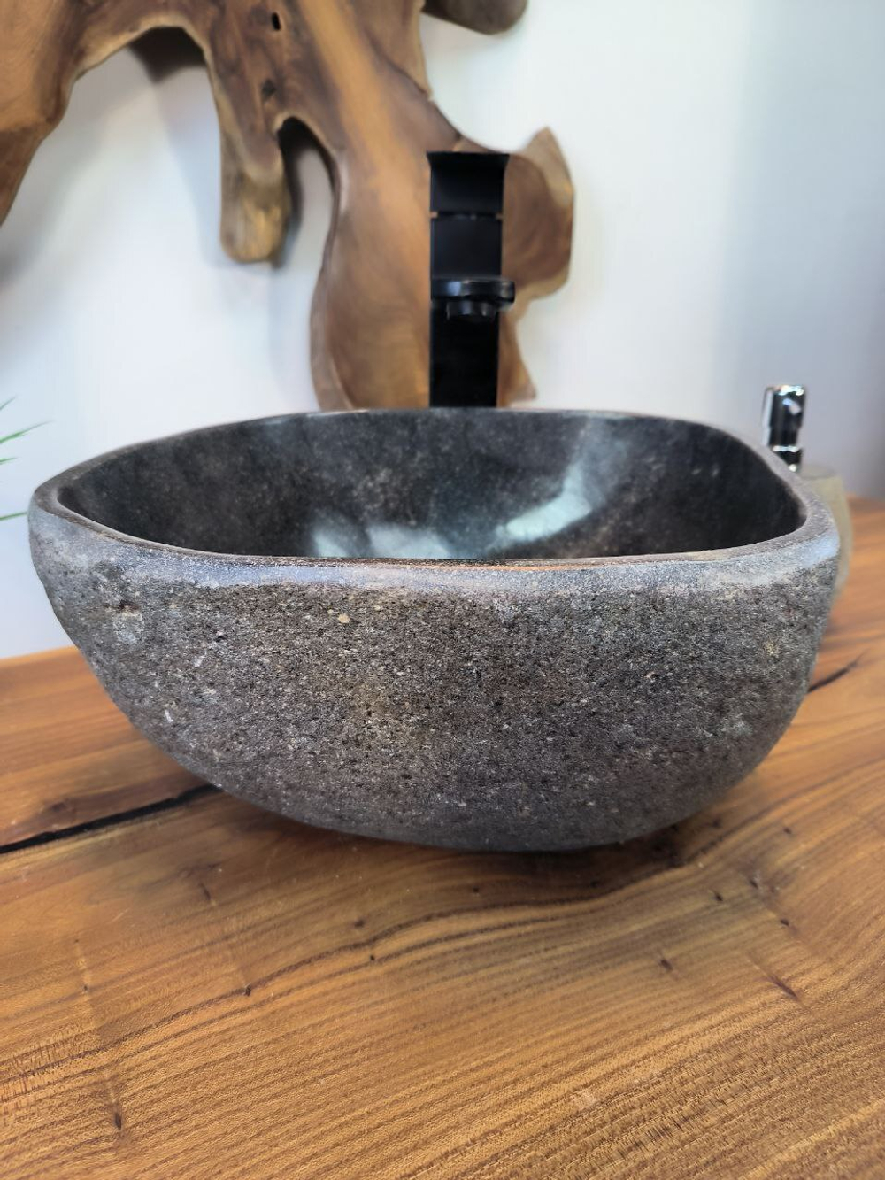 Раковина из речного камня RS-65778 36х33х15 из натурального камня
