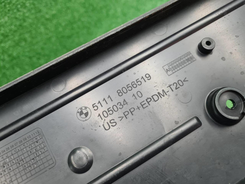 Площадка номера BMW X6 F16 (2014-2020) M-paket