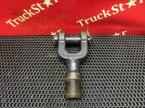 Крюк буксировочный 2022г