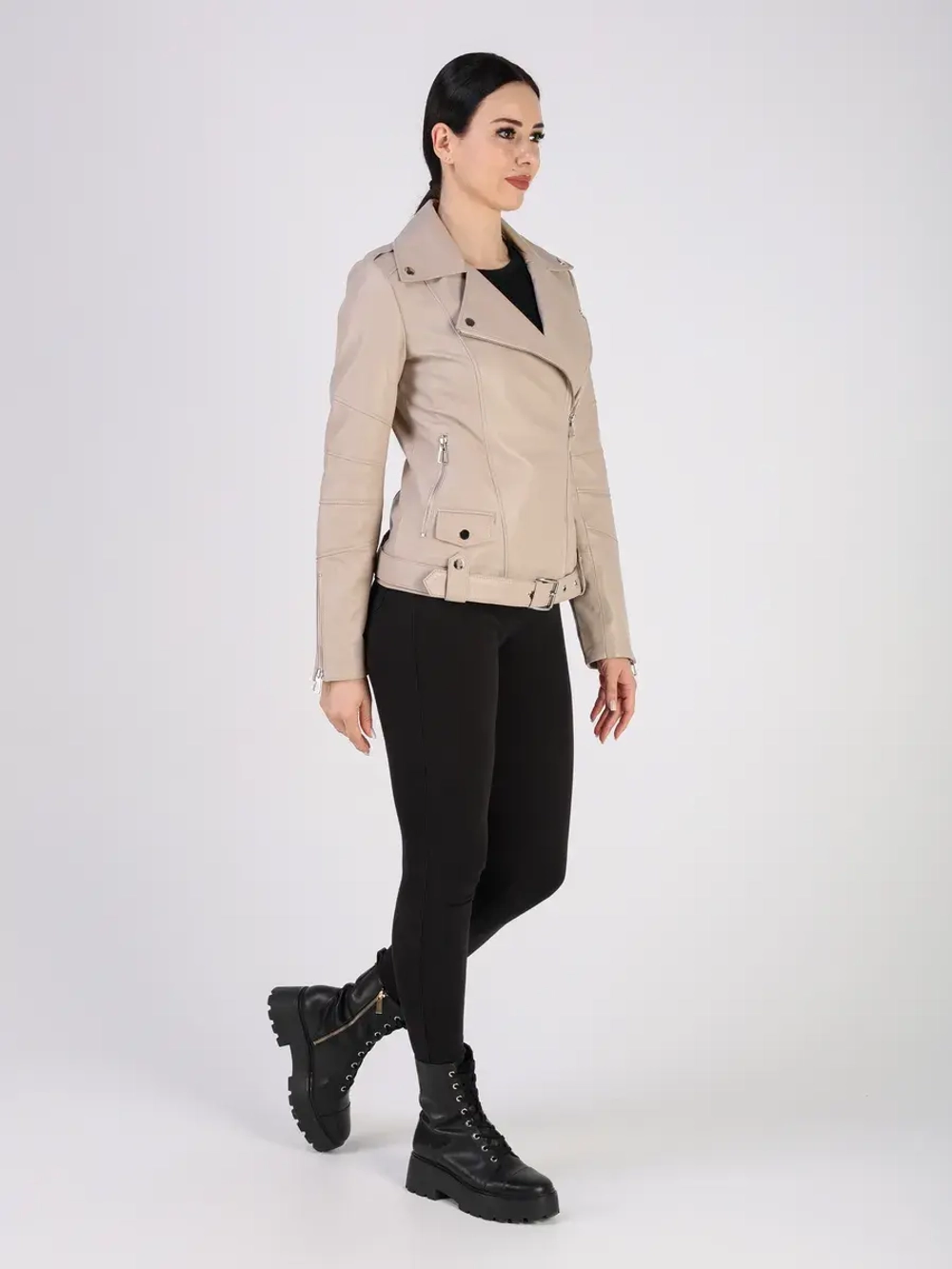 Кожаная куртка демисезонная косуха