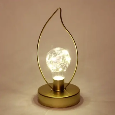 Светильник «ЛОФТ - Пламя» 10,5*9,5*22,5 см, на батарейках (в комплект не входят), золото