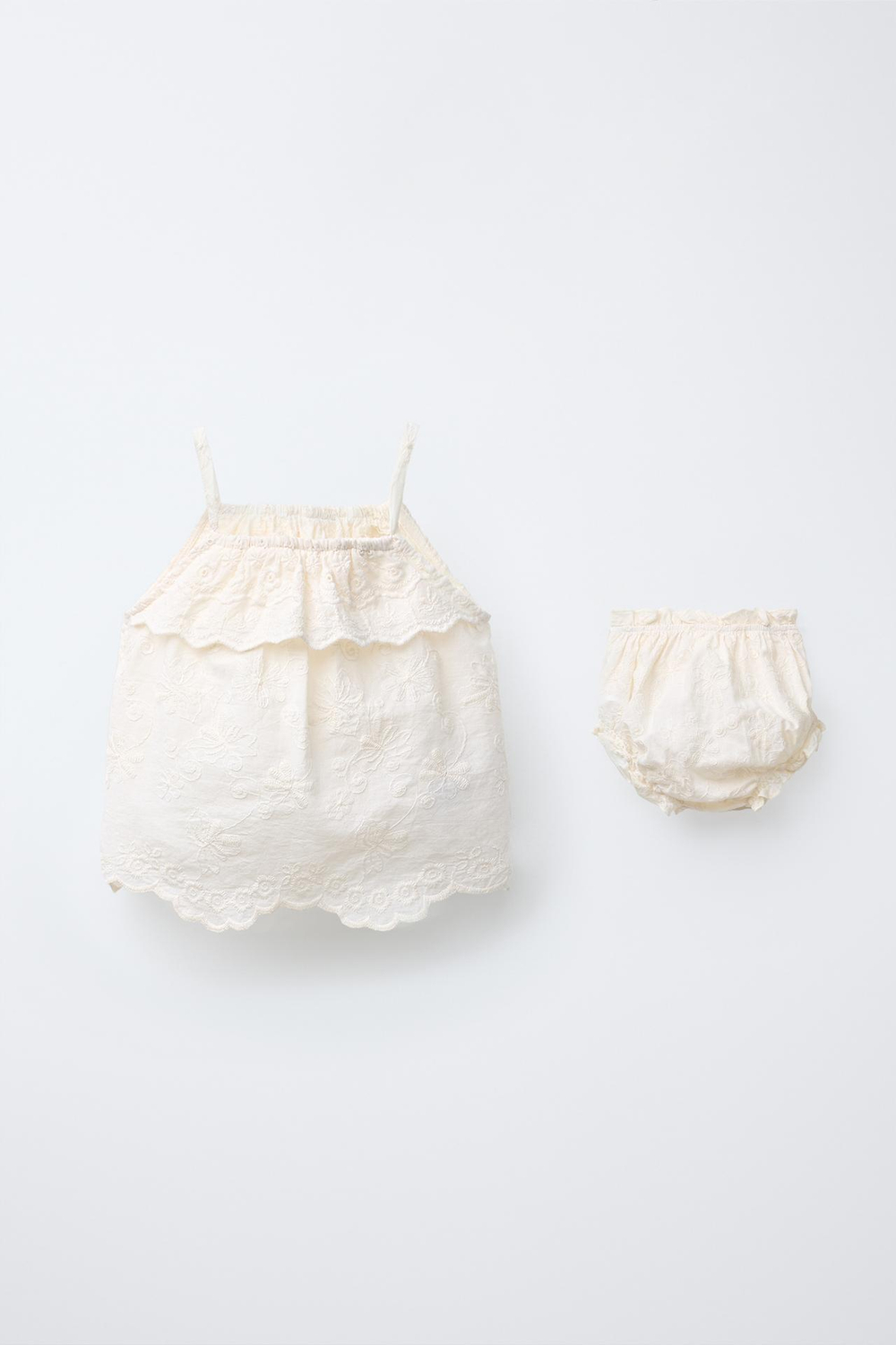 ZARA БЛУЗА И ТРУСЫ С ЦВЕТОЧНОЙ ВЫШИВКОЙ, ЭКРЮ