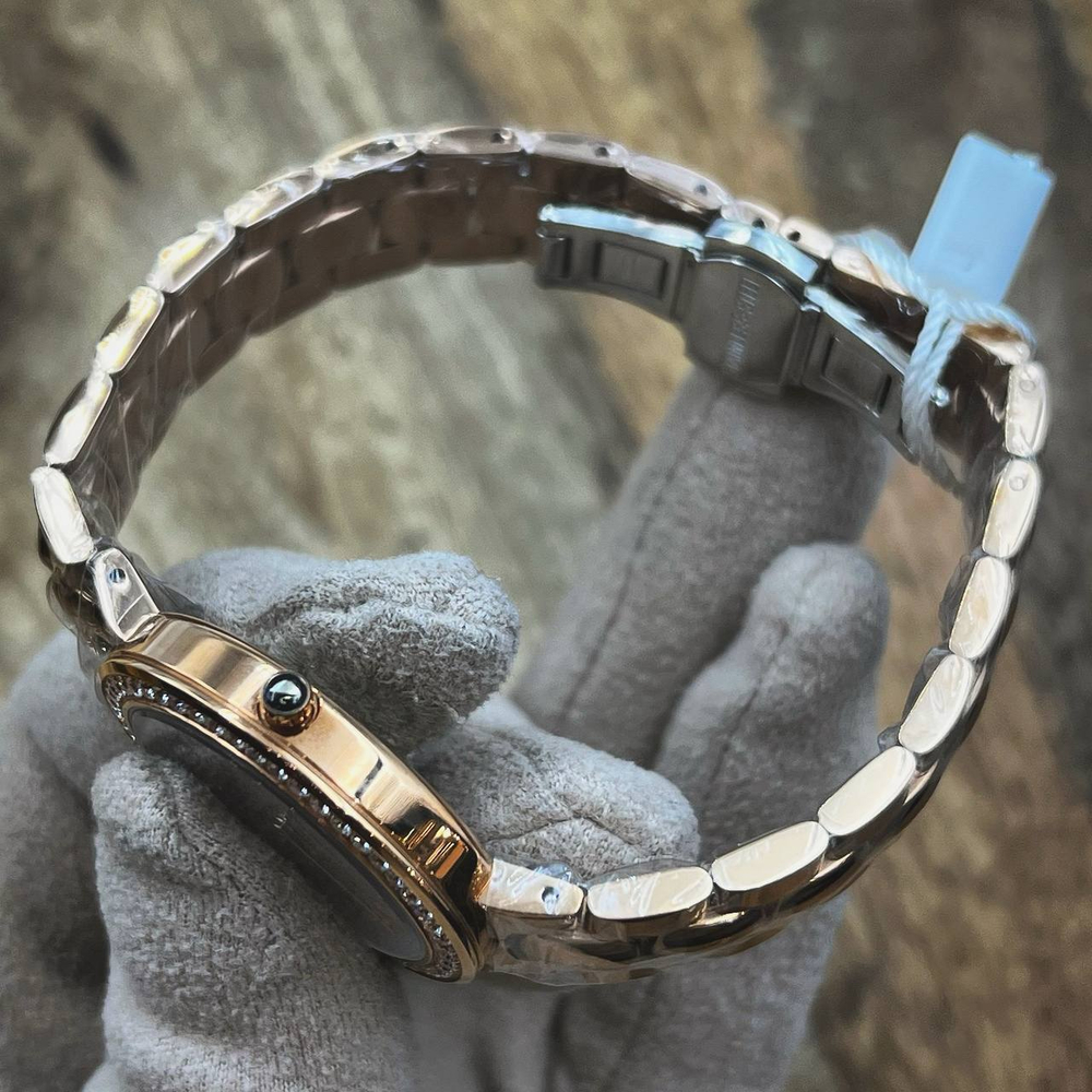 Часы Swarovski