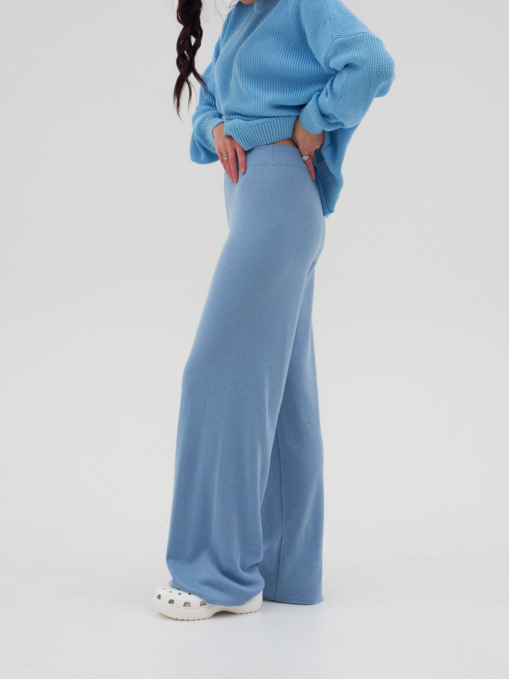 Брюки вязаные