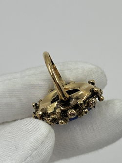 Кольцо с синей вставкой