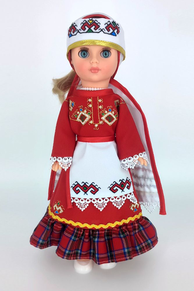 Кукла в чувашском наряде