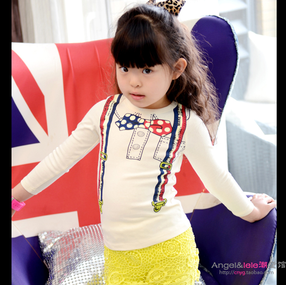 Лонгслив детский с принтом галстука-бабочки и подтяжек