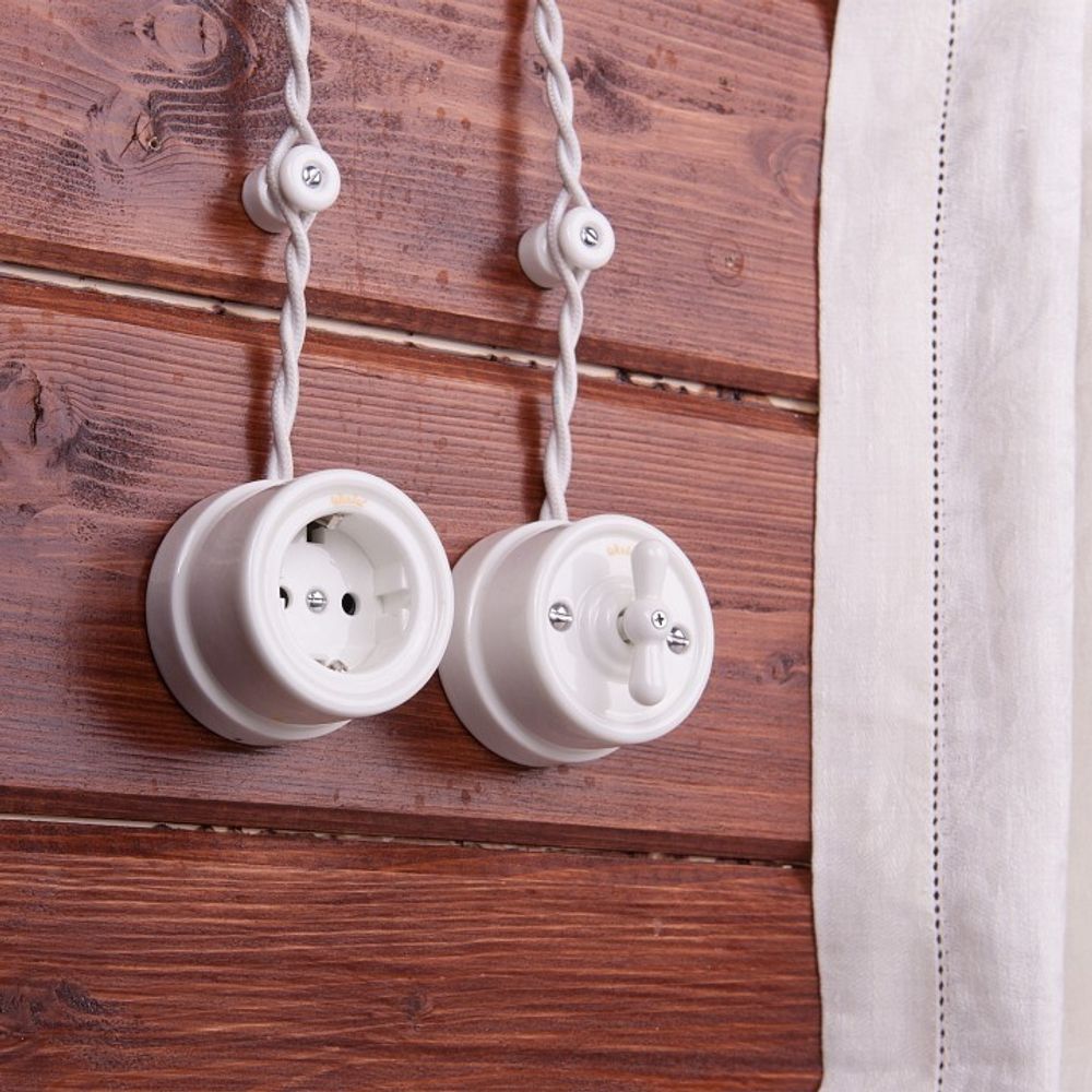 Провод электропитания Werkel Ретро 2х2,5 (белый) W6452301