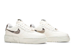Кроссовки Nike Air Force 1 Pixel Se "Sail Snake" (Женская размерная сетка)