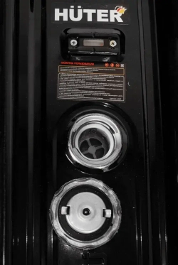 Генератор бензиновый Huter, 2.8 кВт, 7 л.с. ручной стартер