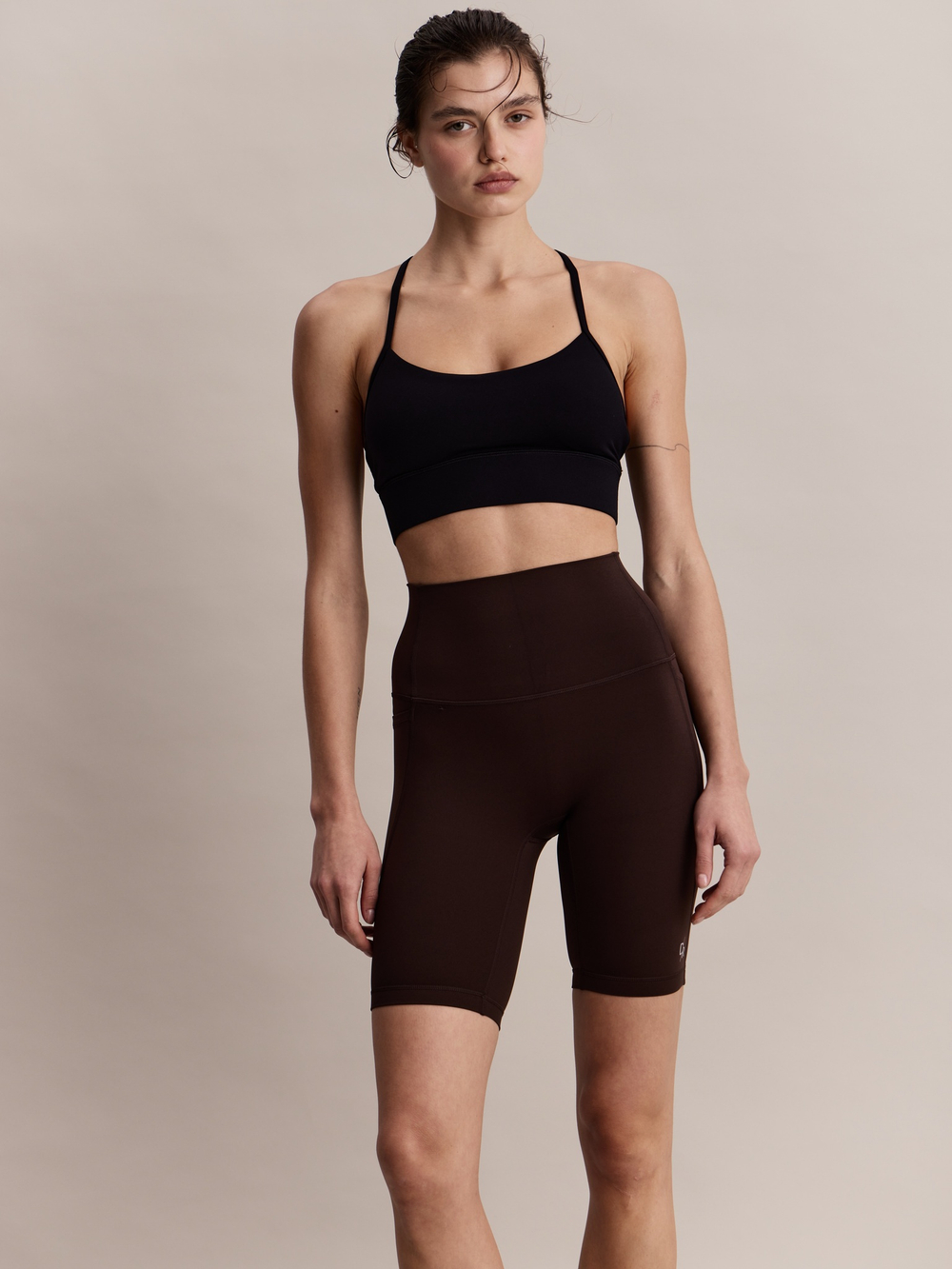 Шорты Racer Shorts in Truffle