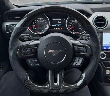 Руль карбоновый Ford Mustang 2018-2023