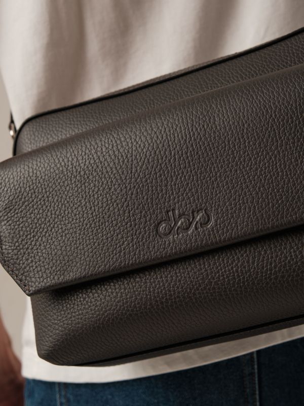 Мужская кожаная сумка Bora DBR 7113 темный лес