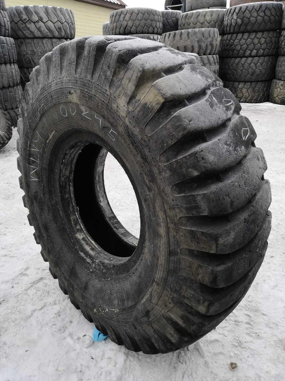 18.00-25 Belshina ВФ-76БМ шина б/у