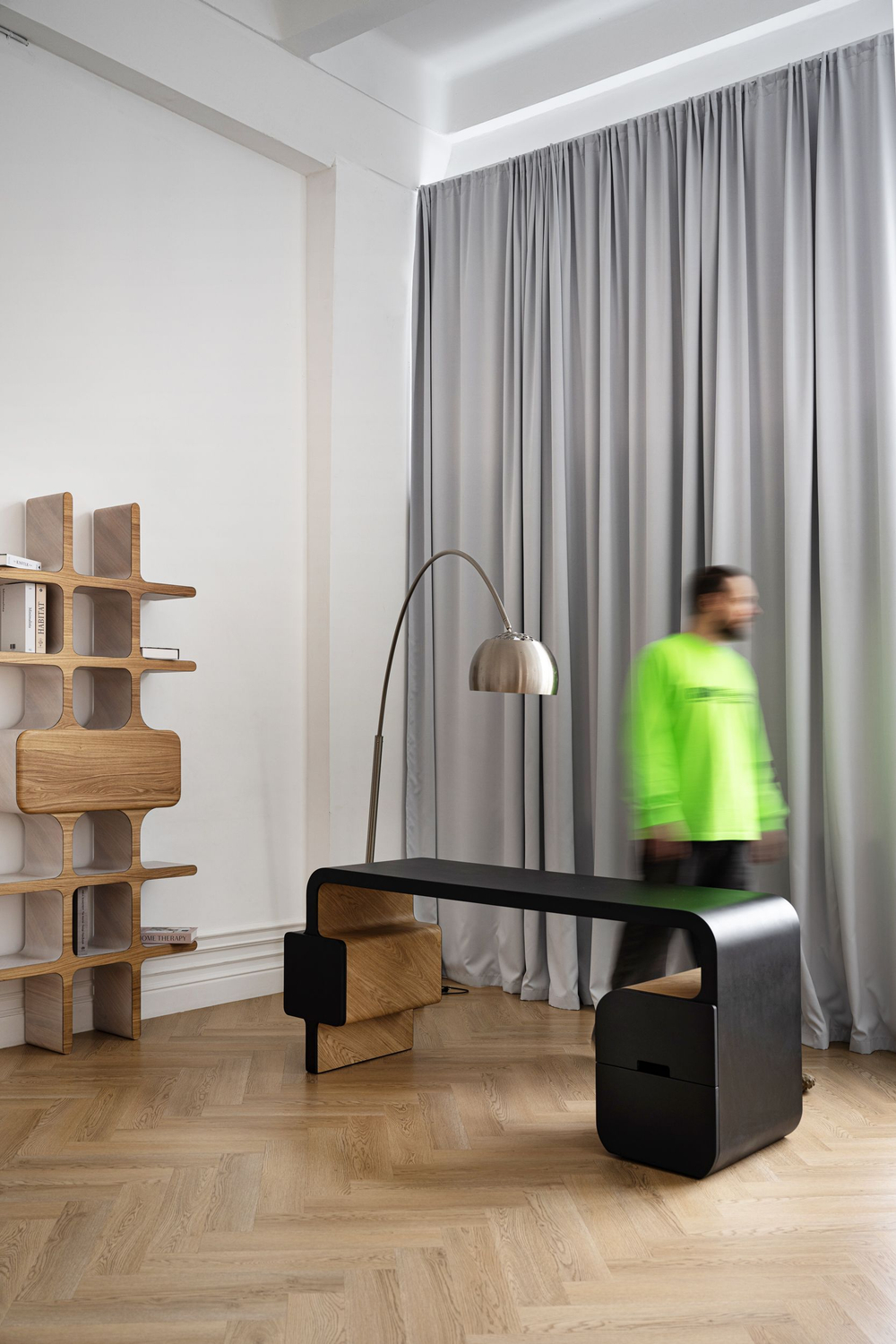 Рабочий стол "Tool"