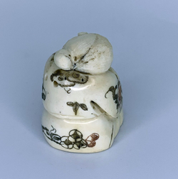 Нэцкэ Монах