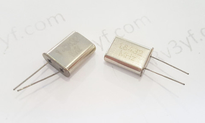 Кварц 1,8432 МГц  Б2 (РК379М, HC49U, МА, КА)