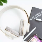 Накладные Bluetooth наушники More choice HW33 beige