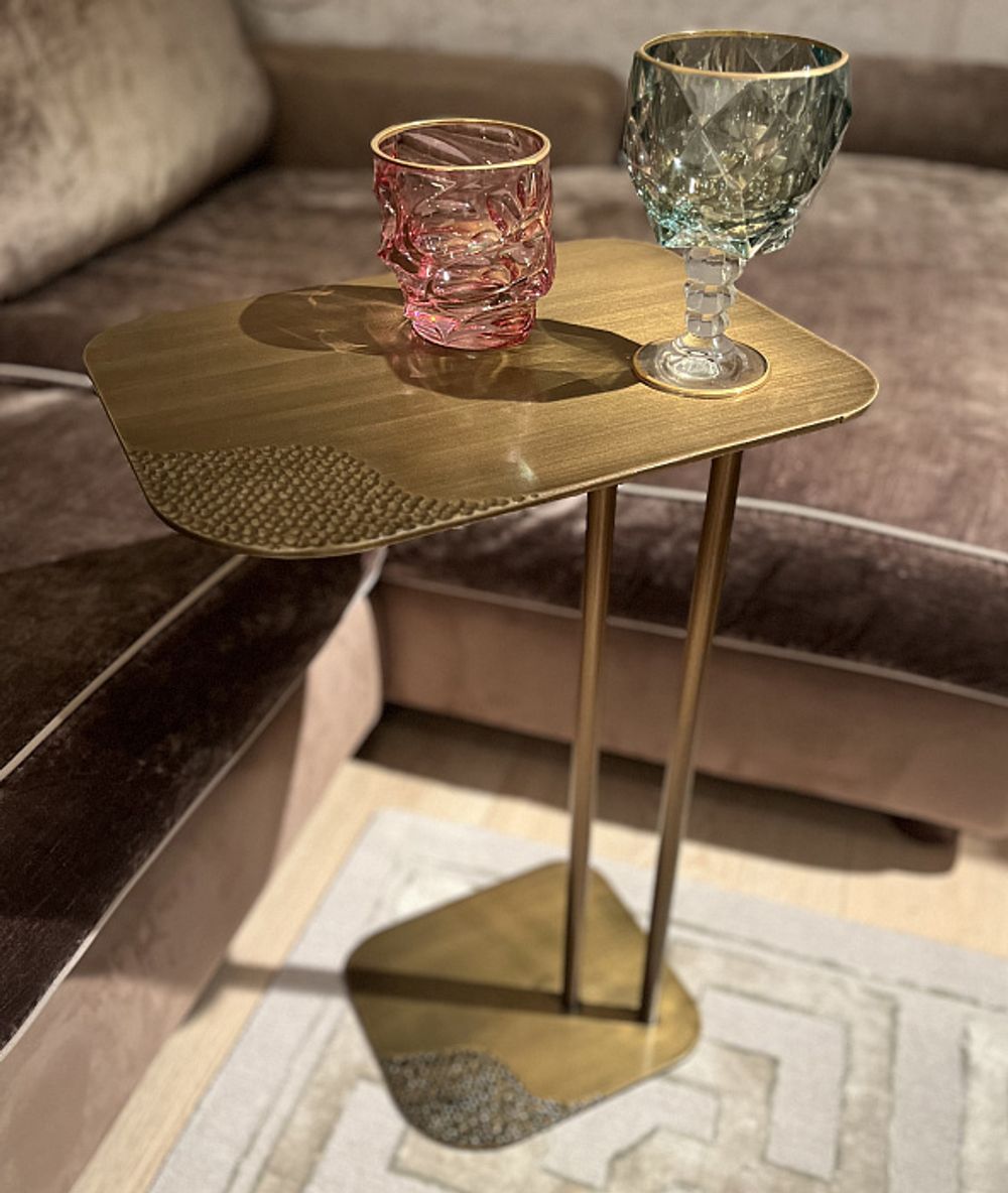 Стол приставной "Мунривер"