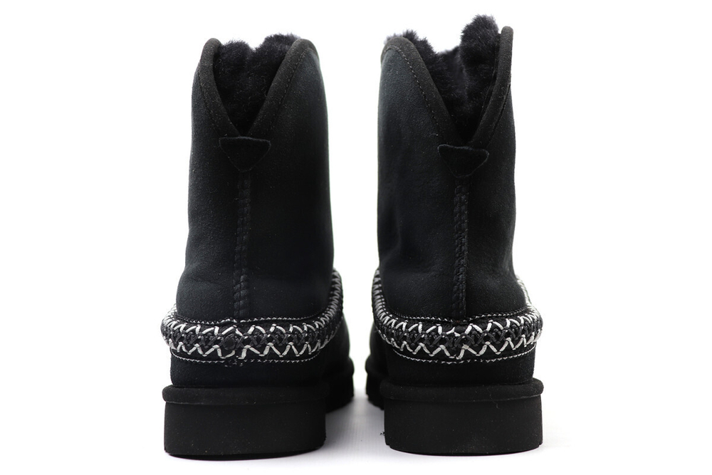 UGG Classic Short Cresent Black