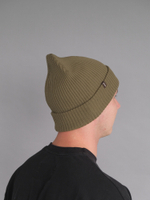 шапка мужская вязаная