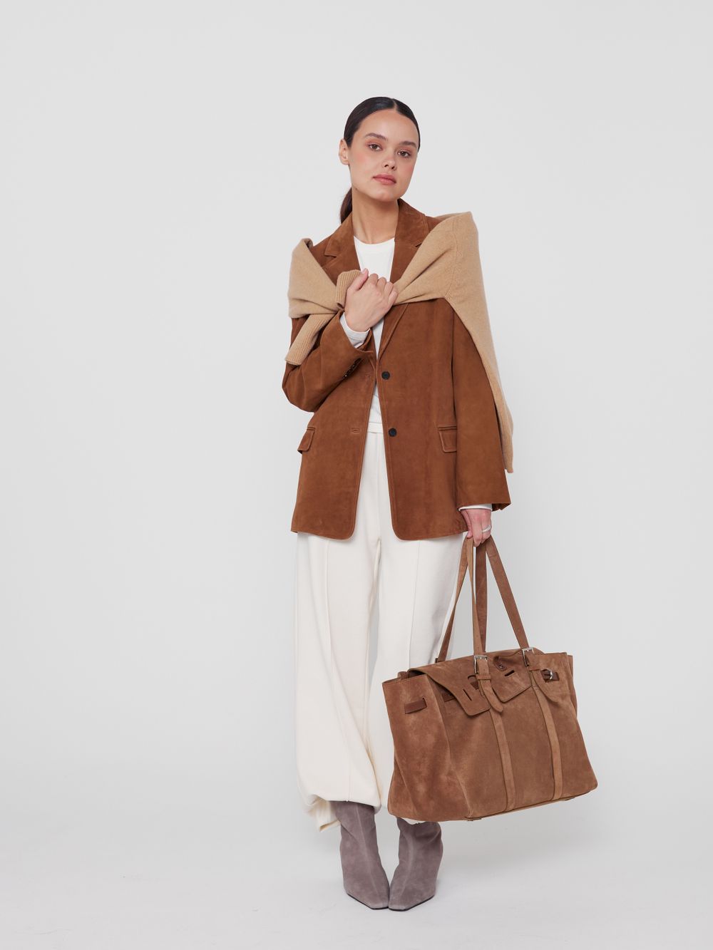 КОСТЮМ С ПИДЖАКОМ MILK