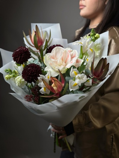 Сборный букет «Утро в париже»