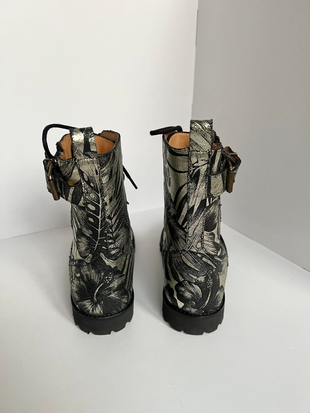 Новые ботинки Pom D’Api, 35