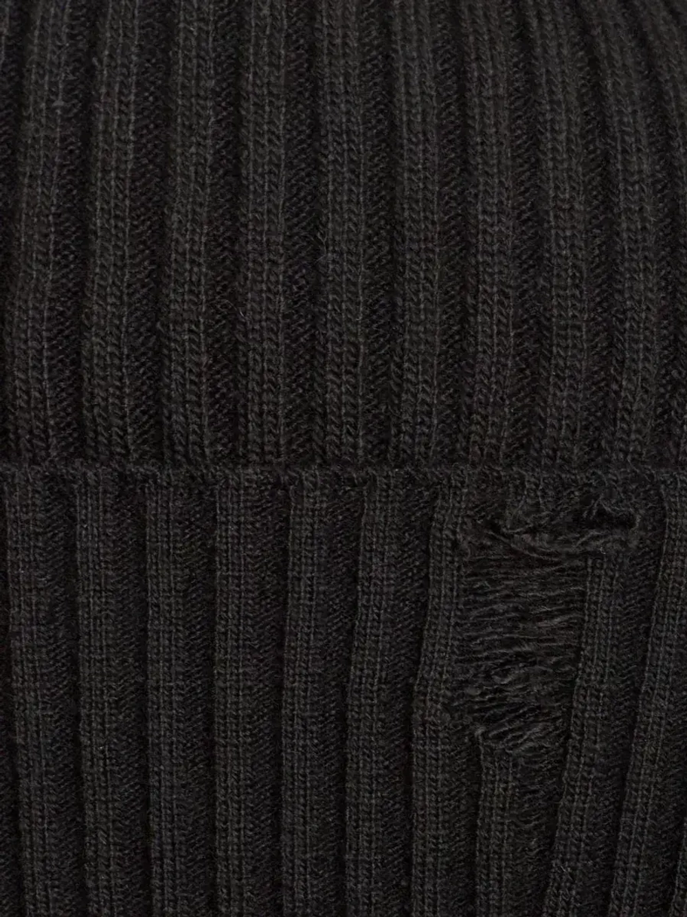 Шапка бини рваная осенняя и снуд