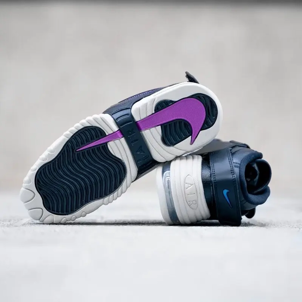 Кроссовки Nike Air Adjust Force
