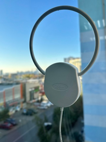 Антенна комнатная ВОЛГА-08 Ky-30Дб питание 5/12В 3-метра с присоской