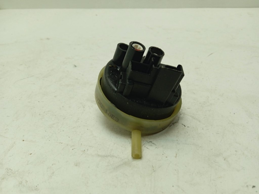 IWSE6125 кт128 Датчик уровня воды для стиральной машины Indesit IWSE6125 б/у