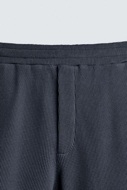 ZARA ШОРТЫ-ДЖОГГЕРЫ С ВАФЕЛЬНОЙ ФАКТУРОЙ, СТАЛЬНОЙ СИНИЙ