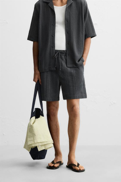 ZARA ШОРТЫ ИЗ ЖАККАРДОВОЙ ТКАНИ, АНТРАЦИТОВО-СЕРЫЙ