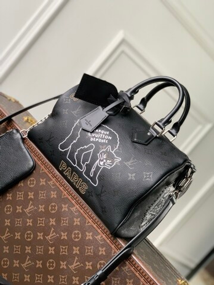 Louis Vuitton Speedy P9 Bandouliere 30