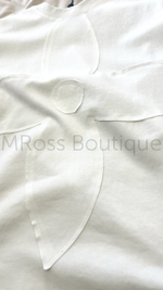 Белая футболка Louis Vuitton с большим цветком в тон