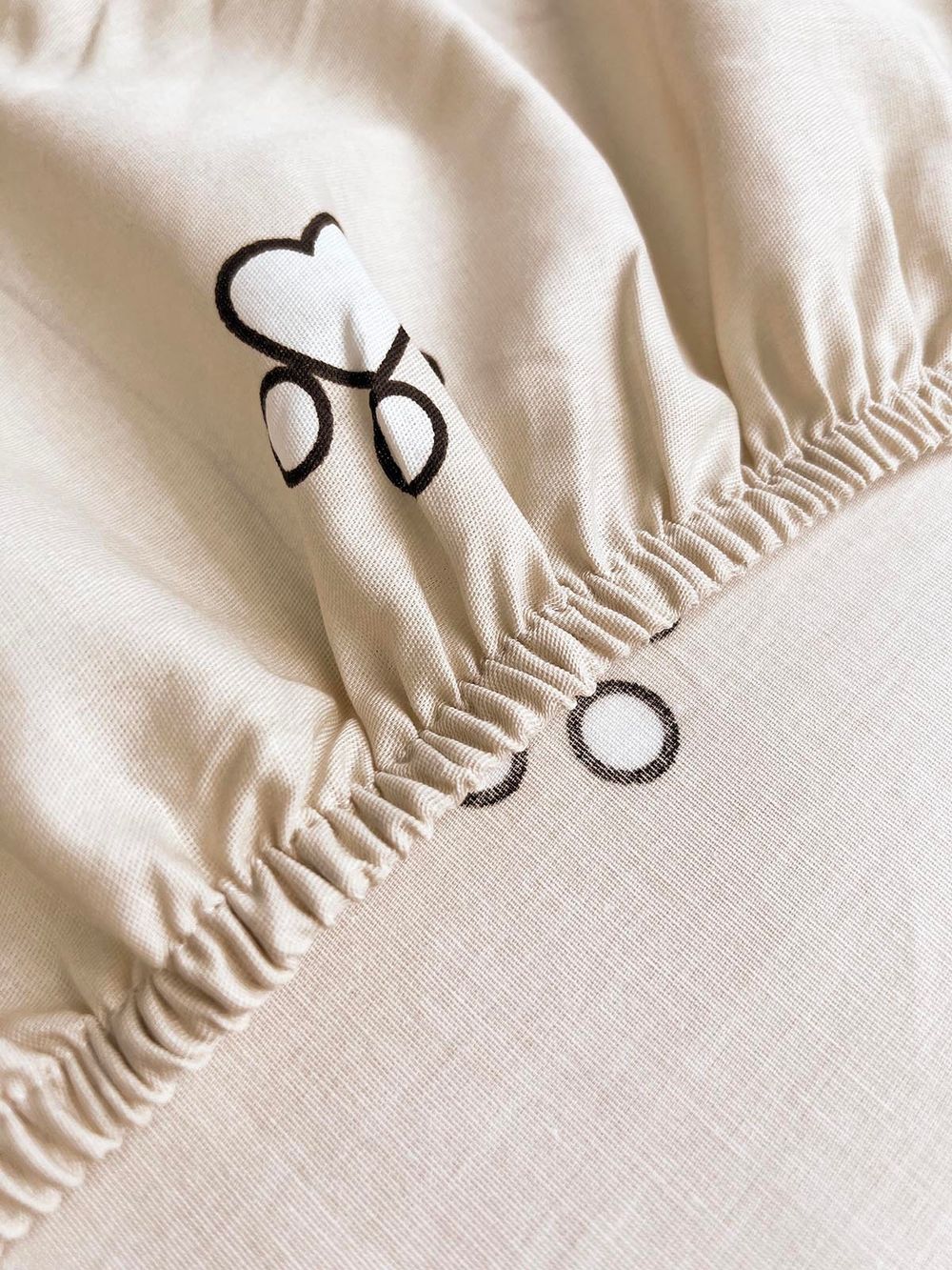 Простынь на резинке "КОТИКИ (компаньон)" 180х200 см Сказка сатин