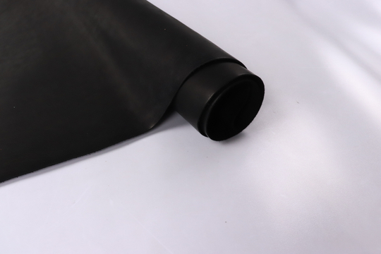 1,8-2,2 Юфть черная 152дм² (КЛ)