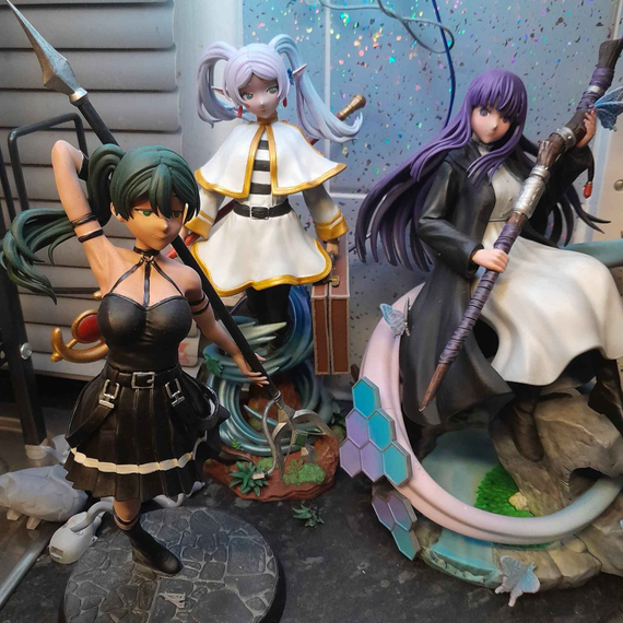 Frieren with case - Sousou no Frieren