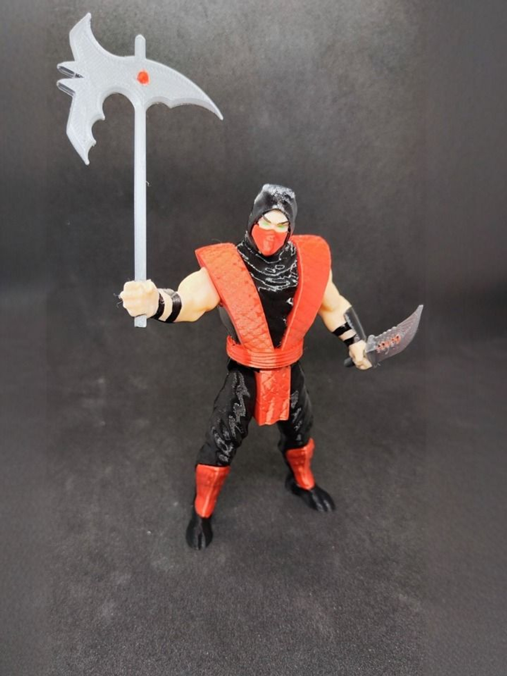Подвижная фигурка "Эрмак" Mortal Kombat, пластик, цвет красный