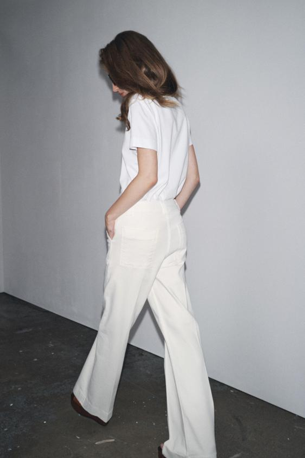 ZARA ДЖИНСЫ МАКСИМАЛЬНОЙ ДЛИНЫ С ВЫСОКОЙ ПОСАДКОЙ — ZW COLLECTION, ЖЕЛТОВАТО-БЕЛЫЙ