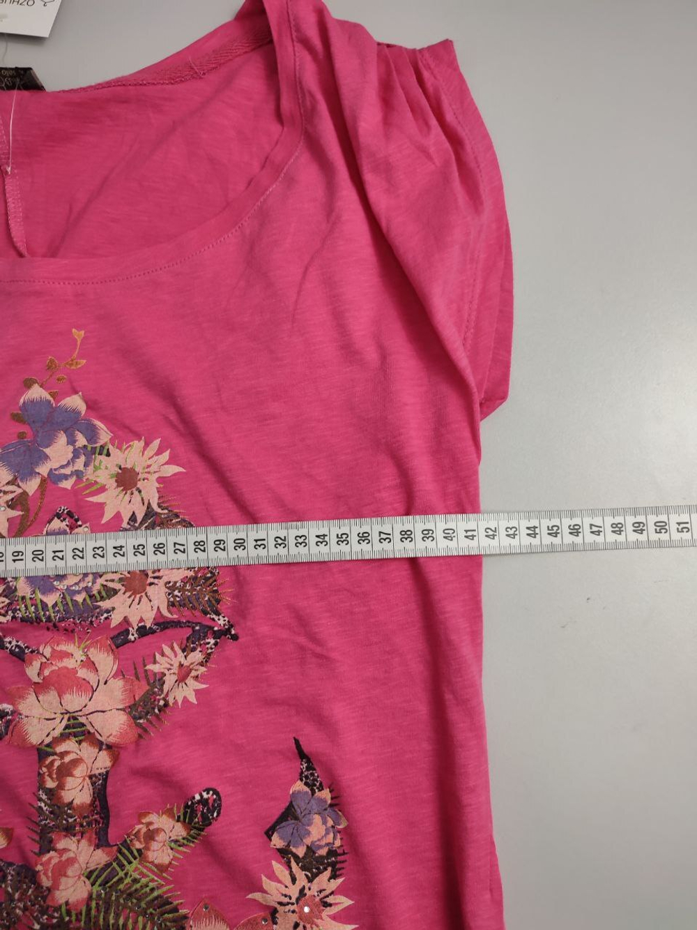 Футболка Collezione с принтом 44 размер